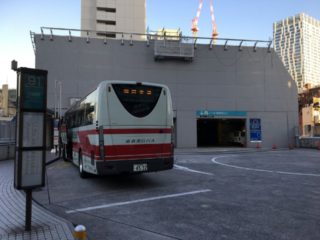 羽田空港行きの渋谷発のリムジンバスです。